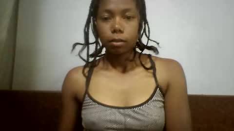 Snapshot of evahaldy chatting on November 2025 06:24:01 AM evahaldy online show from November 2025 06:24:01 AM