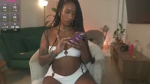 evajacksss_ online show from July 2026 03:05:01 PM