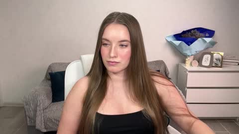 Snapshot of evajuly chatting on October 2025 06:07:02 PM Eva online show from October 2025 06:07:02 PM