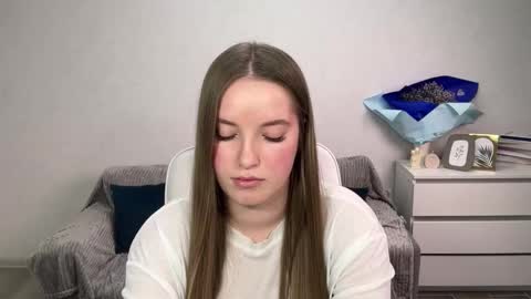 Snapshot of evajuly chatting on November 2025 06:09:02 PM Eva online show from November 2025 06:09:02 PM