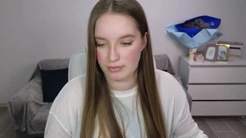 Snapshot of evajuly chatting on December 2025 08:59:01 PM Eva online show from December 2025 08:59:01 PM