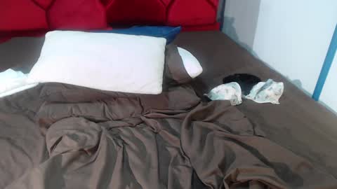 Eva Mills online show from January 2025 11:11:02 PM