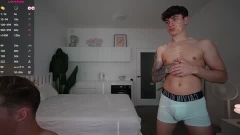 Snapshot of evan_white_ chatting on July 2026 04:00:01 PM evan_white_ online show from July 2026 04:00:01 PM