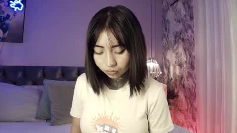 Eva online show from November 2025 07:48:02 PM