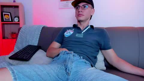 Evans Lubov online show from May 2026 01:26:01 PM