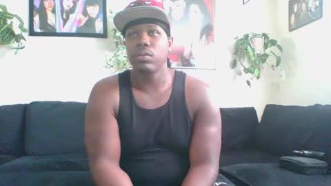 evanschris2048 online show from October 2025 06:04:01 PM