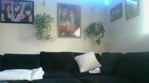 evanschris2048 online show from November 2025 08:41:02 PM