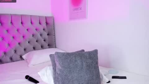 Snapshot of evaolimpo chatting on December 2025 03:35:01 AM Eva Olimpo online show from December 2025 03:35:01 AM