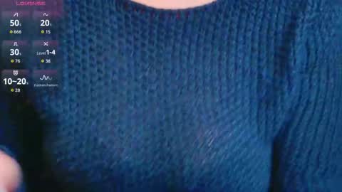 Snapshot of evasinclairr chatting on December 2025 05:13:01 AM evasinclairr online show from December 2025 05:13:01 AM