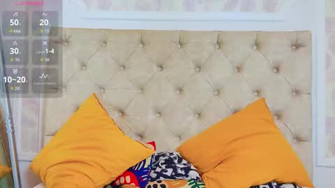 Snapshot of evasinclairr chatting on December 2025 05:58:02 AM evasinclairr online show from December 2025 05:58:02 AM