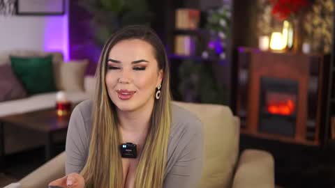 Eva online show from February 2025 09:14:02 PM