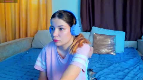 Snapshot of evasunshine18 chatting on November 2025 09:42:02 AM Eva online show from November 2025 09:42:02 AM