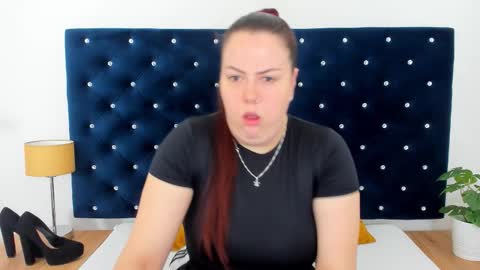 Snapshot of evawetdream chatting on October 2025 06:39:02 AM Eva online show from October 2025 06:39:02 AM