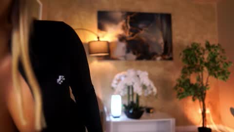 Eva online show from March 2026 08:36:01 PM