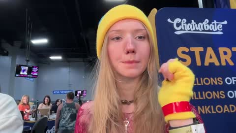 Snapshot of eve003300 chatting on October 2025 10:06:02 PM Goddess Eve online show from October 2025 10:06:02 PM