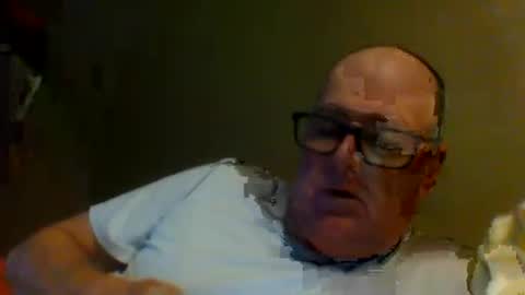 eve1luvsray online show from April 2026 07:33:02 PM