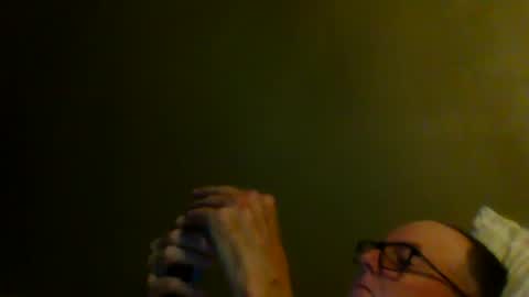 eve1luvsray online show from April 2026 11:13:02 PM