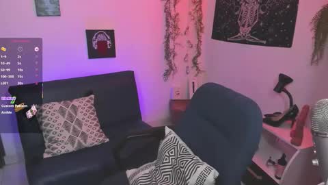 Eve Jane  online show from October 2025 04:50:01 PM