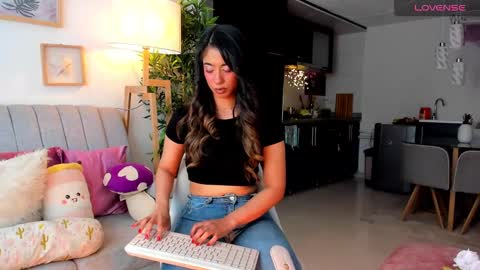 Snapshot of eveekendal_ chatting on September 2025 06:44:02 PM  Eve  online show from September 2025 06:44:02 PM