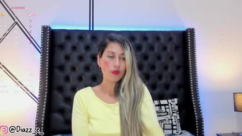 Snapshot of evelin_diaz_ chatting on January 2025 06:40:02 PM Evelin online show from January 2025 06:40:02 PM