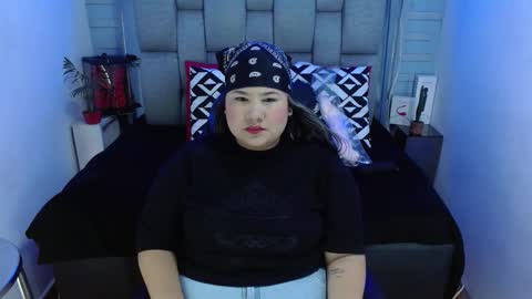 evelin zaens online show from November 2025 06:34:02 AM