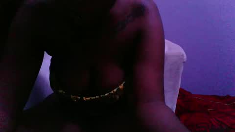 Evelina dripingpussy online show from December 2024 01:37:02 AM