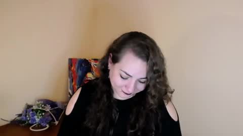 Snapshot of evelineli chatting on March 2025 10:38:02 AM Lydia online show from March 2025 10:38:02 AM