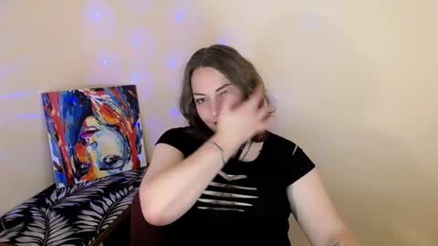 Snapshot of evelineli chatting on September 2025 11:42:01 PM Lydia online show from September 2025 11:42:01 PM