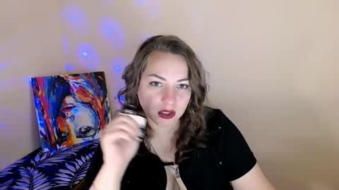 Snapshot of evelineli chatting on October 2025 04:33:01 AM Lydia online show from October 2025 04:33:01 AM