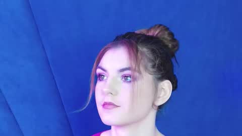 Snapshot of evelisse chatting on November 2025 05:42:02 AM Eve online show from November 2025 05:42:02 AM