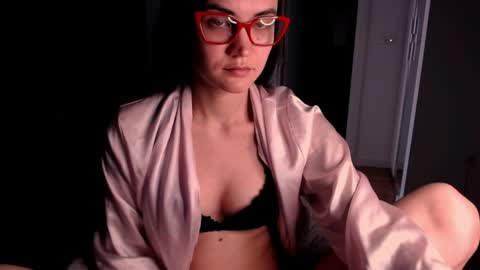 Snapshot of evelyn_gg chatting on April 2026 09:34:01 AM Evelyn online show from April 2026 09:34:01 AM