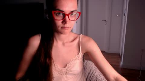 Snapshot of evelyn_gg chatting on May 2026 09:58:01 AM Evelyn online show from May 2026 09:58:01 AM