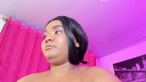 Evelyn Sandoval online show from June 2026 01:58:01 AM