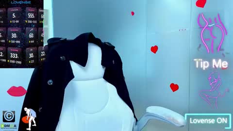 Snapshot of evelyne_rose chatting on December 2025 05:57:01 AM evelyne_rose online show from December 2025 05:57:01 AM