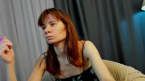 Evelyn online show from October 2025 08:20:02 PM