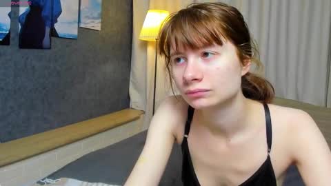 Evelyn online show from October 2025 03:12:01 PM
