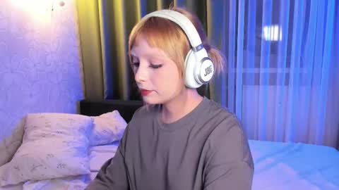 Forget me not eve on CB online show from November 2025 12:09:02 AM