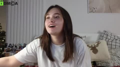 evi_woow online show from December 2024 08:04:01 PM