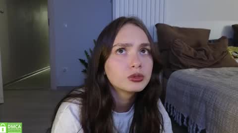 evi_woow online show from October 2025 02:31:01 AM