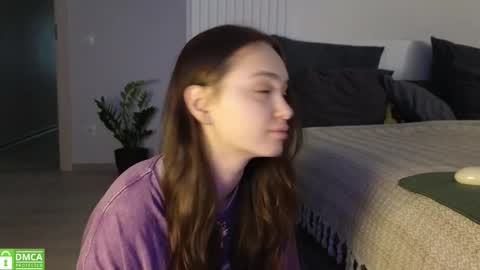 evi_woow online show from November 2025 09:26:02 PM