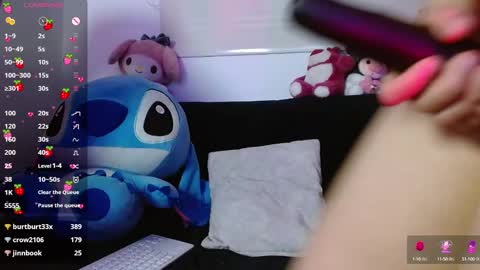 Evie Cloud online show from January 2025 08:53:02 AM