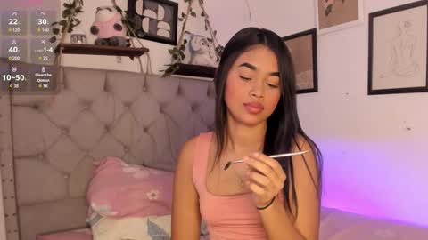 Ivi Alejandra  online show from November 2025 03:56:02 PM