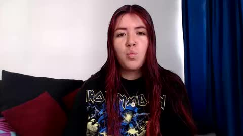 evilheart_69 online show from November 2025 02:50:02 PM