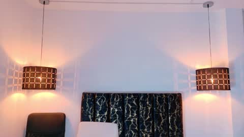 evvaa_moon online show from November 2025 12:16:01 PM