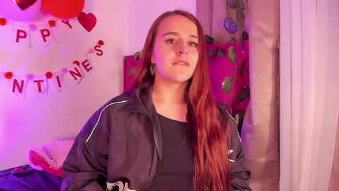 Snapshot of evy_orange1 chatting on February 2025 03:45:01 AM EVY online show from February 2025 03:45:01 AM