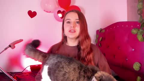 Snapshot of evy_orange1 chatting on February 2025 10:31:02 AM EVY online show from February 2025 10:31:02 AM