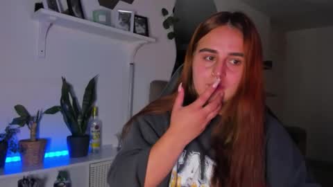 EVY online show from February 2026 02:49:02 AM