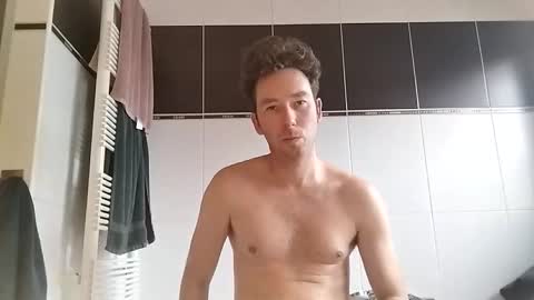 Excuteboy online show from February 2026 02:39:02 PM