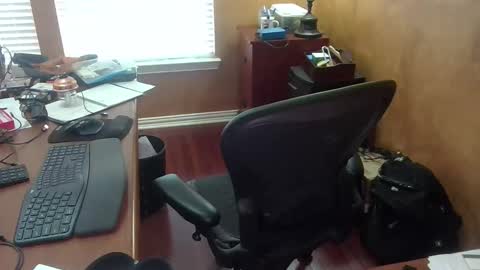 Snapshot of exhibitman69_ldb chatting on April 2026 05:50:01 PM exhibitman69_ldb online show from April 2026 05:50:01 PM