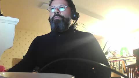 Gio online show from December 2024 04:47:02 PM